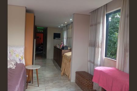 Casa à venda com 450m², 4 quartos e 4 vagasQuarto