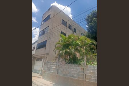 Casa à venda com 450m², 4 quartos e 4 vagasFachada
