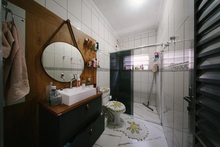 Casa para alugar com 80m², 4 quartos e 3 vagas Casa para alugar com 80m², 4 quartos e 3 vagasBanheiro