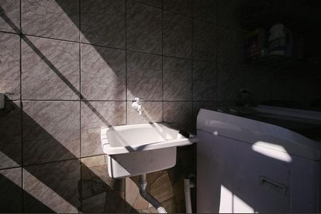 Casa para alugar com 80m², 4 quartos e 3 vagas Casa para alugar com 80m², 4 quartos e 3 vagasÁrea de Serviço
