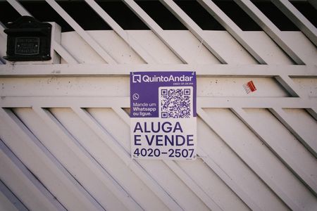 Casa para alugar com 80m², 4 quartos e 3 vagas Casa para alugar com 80m², 4 quartos e 3 vagasPlaquinha