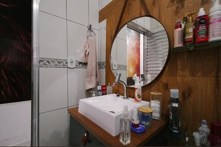 Casa para alugar com 80m², 4 quartos e 3 vagas Casa para alugar com 80m², 4 quartos e 3 vagasBanheiro