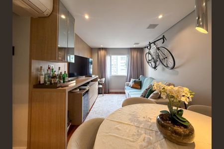 Sala de apartamento à venda com 3 quartos, 65m² em Aclimação, São Paulo