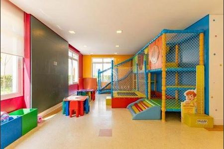 Apartamento para alugar com 3 quartos, 175m² em Vila Cordeiro, São Paulo