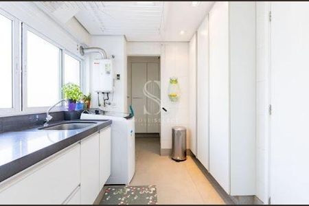 Apartamento para alugar com 3 quartos, 175m² em Vila Cordeiro, São Paulo