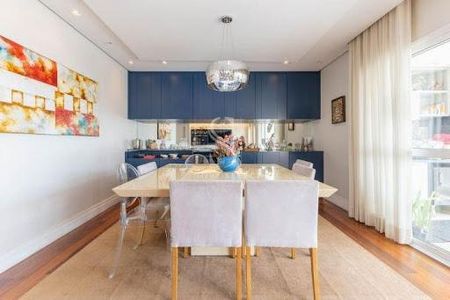Apartamento para alugar com 3 quartos, 175m² em Vila Cordeiro, São Paulo