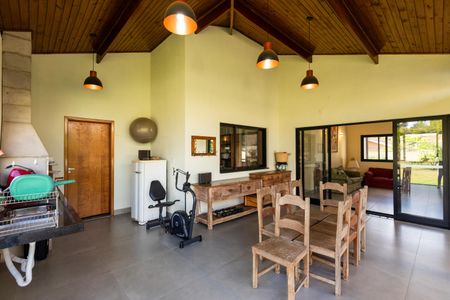 Casa de condomínio à venda com 1250m², 3 quartos e 3 vagasÁrea Gourmet