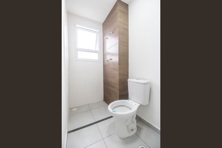 Apartamento para alugar com 59m², 2 quartos e 1 vaga Apartamento para alugar com 59m², 2 quartos e 1 vagaBanheiro da Suíte