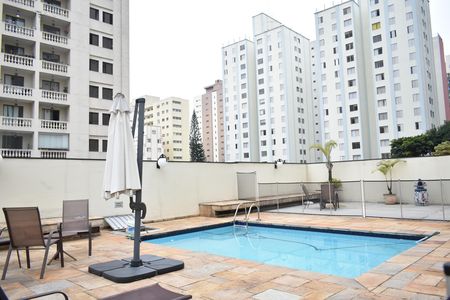 Apartamento à venda com 98m², 3 quartos e 1 vagaÁrea comum - Piscina