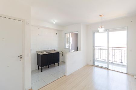 Sala de apartamento para alugar com 2 quartos, 45m² em Jardim Santo Estevao, Carapicuíba