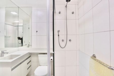 Apartamento à venda com 119m², 3 quartos e 2 vagasBanheiro da Suíte 2