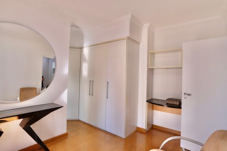 Apartamento à venda com 119m², 3 quartos e 2 vagasSuíte