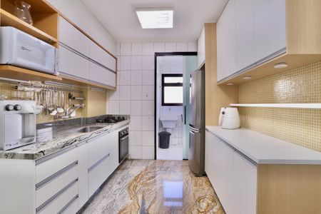 Apartamento à venda com 119m², 3 quartos e 2 vagasCozinha