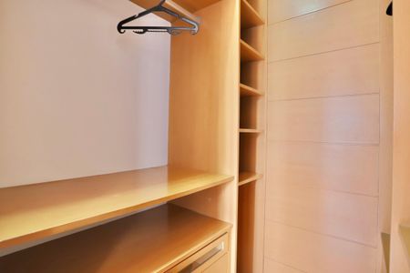 Apartamento à venda com 119m², 3 quartos e 2 vagasCloset da Suíte 2