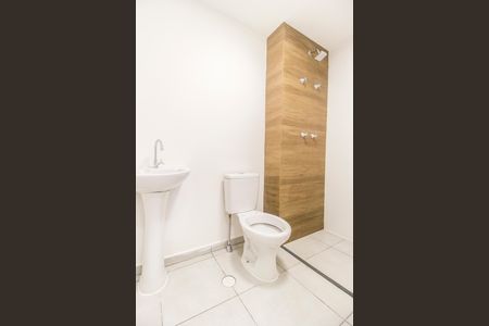 Apartamento para alugar com 59m², 2 quartos e 1 vaga Apartamento para alugar com 59m², 2 quartos e 1 vagaBanheiro da Suíte