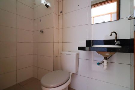 Apartamento para alugar com 45m², 2 quartos e sem vagaBanheiro