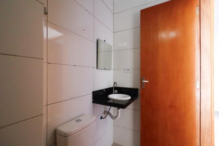 Apartamento para alugar com 45m², 2 quartos e sem vagaBanheiro