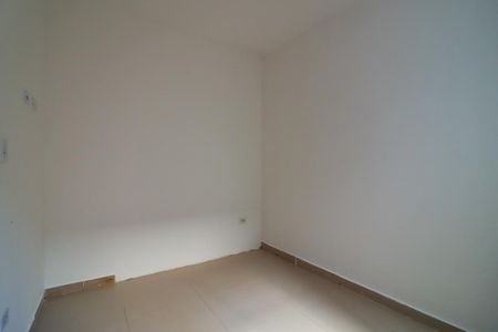 Quarto 2 de apartamento para alugar com 2 quartos, 45m² em Parque Boturussu, São Paulo