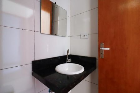 Apartamento para alugar com 45m², 2 quartos e sem vagaBanheiro