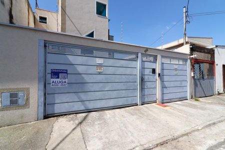 Apartamento para alugar com 45m², 2 quartos e sem vagaFachada