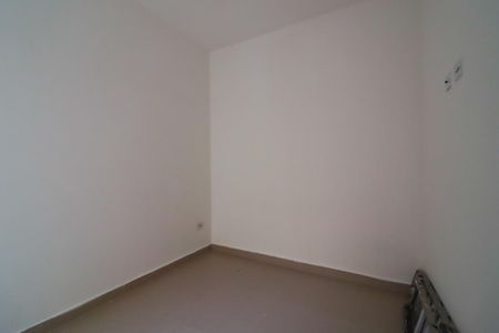 Quarto 1 de apartamento para alugar com 2 quartos, 45m² em Parque Boturussu, São Paulo