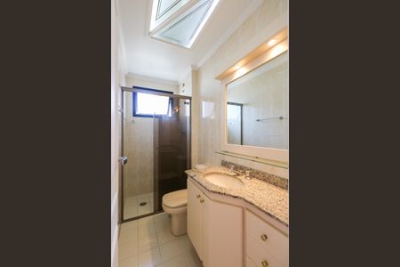 Apartamento para alugar com 67m², 2 quartos e 1 vagaBanheiro