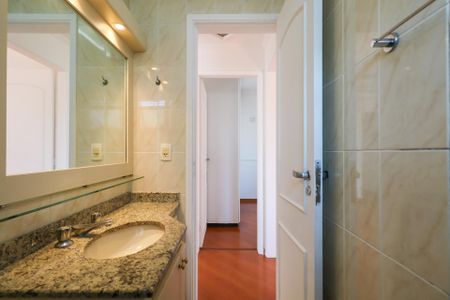 Apartamento para alugar com 67m², 2 quartos e 1 vagaBanheiro