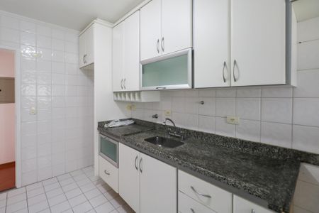Apartamento para alugar com 67m², 2 quartos e 1 vagaCozinha