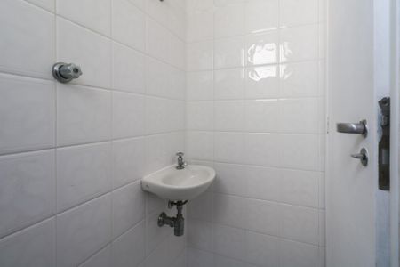 Apartamento para alugar com 67m², 2 quartos e 1 vagaBanheiro de Serviço