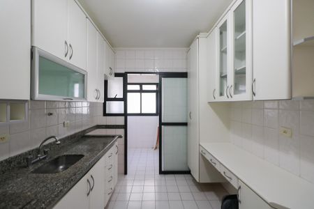 Apartamento para alugar com 67m², 2 quartos e 1 vagaCozinha