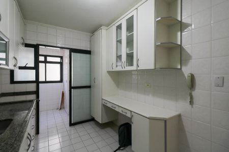 Apartamento para alugar com 67m², 2 quartos e 1 vagaCozinha