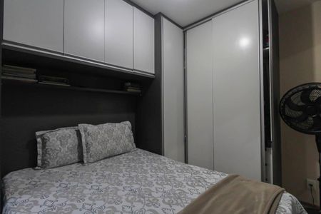 Quarto 1 de apartamento para alugar com 2 quartos, 53m² em Parque São Lourenço, São Paulo