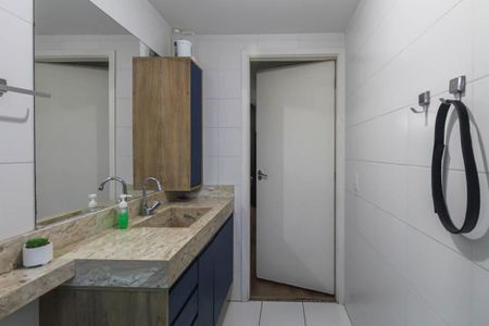 Apartamento para alugar com 53m², 2 quartos e 1 vagaBanheiro