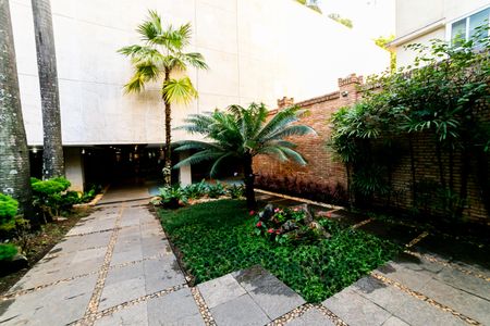 Apartamento para alugar com 130m², 2 quartos e 1 vagaEntrada