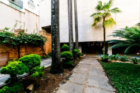 Apartamento para alugar com 130m², 2 quartos e 1 vagaEntrada