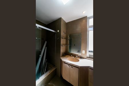 Apartamento para alugar com 130m², 2 quartos e 1 vagaBanheiro da Suíte