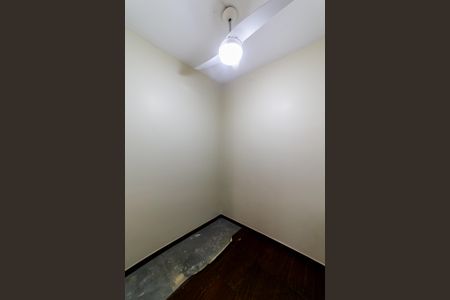 Apartamento para alugar com 130m², 2 quartos e 1 vagaQuarto de Serviço