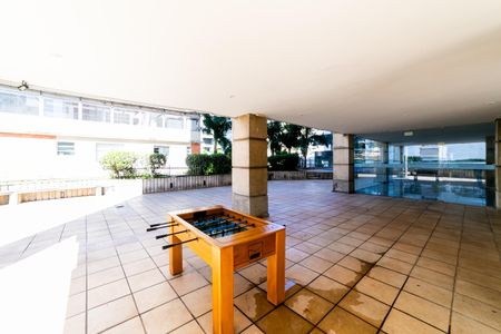 Apartamento para alugar com 130m², 2 quartos e 1 vagaÁrea comum