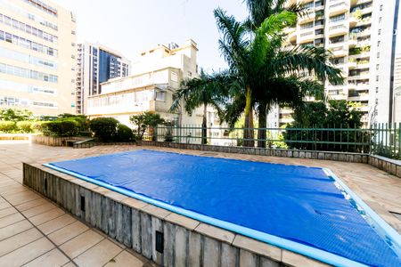 Apartamento para alugar com 130m², 2 quartos e 1 vagaÁrea comum - Piscina 2