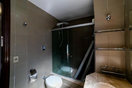 Apartamento para alugar com 130m², 2 quartos e 1 vagaBanheiro da Suíte