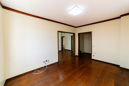 Apartamento para alugar com 130m², 2 quartos e 1 vagaSala