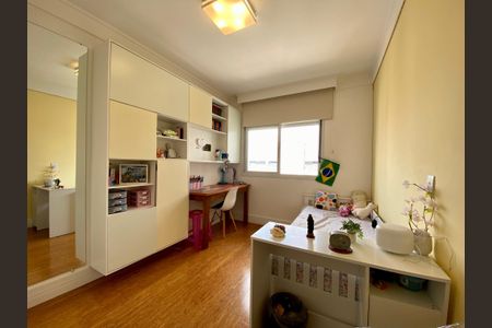 Apartamento à venda com 245m², 4 quartos e 4 vagasQuarto