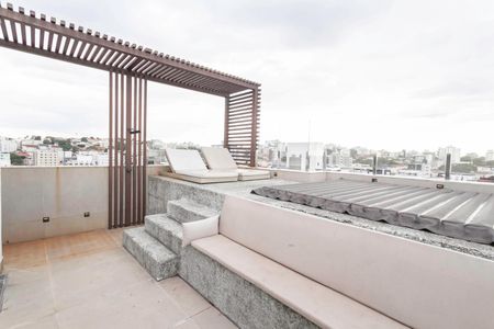 Apartamento à venda com 270m², 4 quartos e 3 vagasCobertura