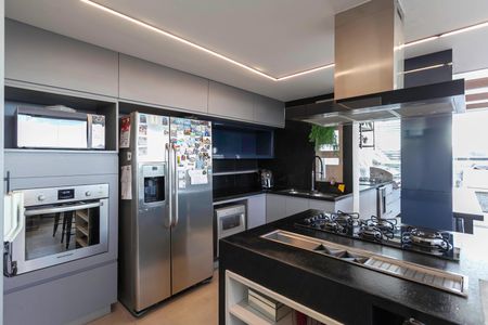 Apartamento à venda com 270m², 4 quartos e 3 vagasCobertura - Cozinha