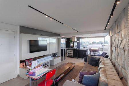 Apartamento à venda com 270m², 4 quartos e 3 vagasCobertura - Sala 2