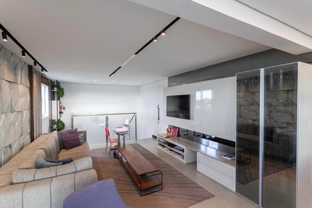 Apartamento à venda com 270m², 4 quartos e 3 vagasCobertura - Sala 2