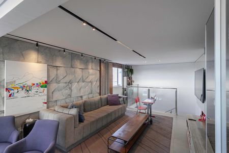 Apartamento à venda com 270m², 4 quartos e 3 vagasCobertura - Sala 2