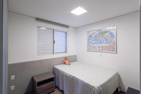 Apartamento à venda com 270m², 4 quartos e 3 vagasQuarto