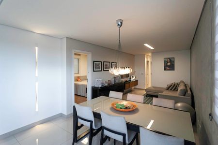 Apartamento à venda com 270m², 4 quartos e 3 vagasSala 1