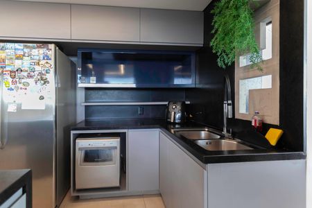 Apartamento à venda com 270m², 4 quartos e 3 vagasCobertura - Cozinha